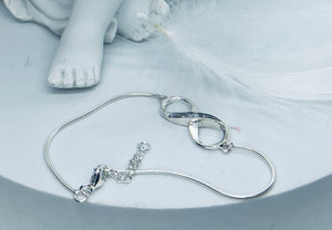 INFINITY CHAIN